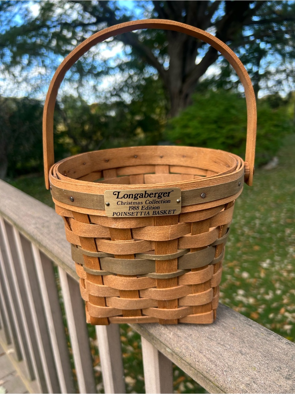 Longaberger 1988 Poinsettia Basket – Christmas Collection with Brass Tag & Card